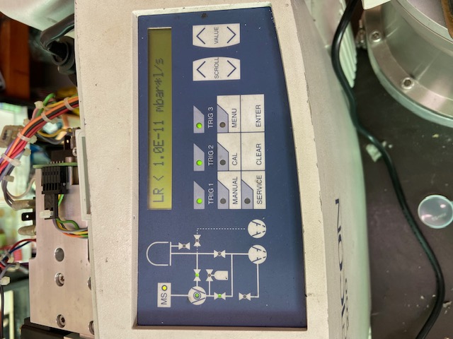 lnficon Helium Leak Detectors UL200 (new )Repair｜Inficon 氦氣測漏儀 UL200 維修